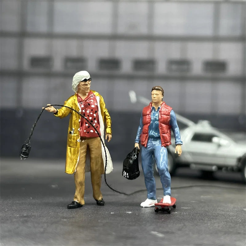 1/64 Scale Model Back to the Future Figures Yellow Cape Dr Brown and Skateboard Marty Alloy Car Dioramas Miniature Collection
