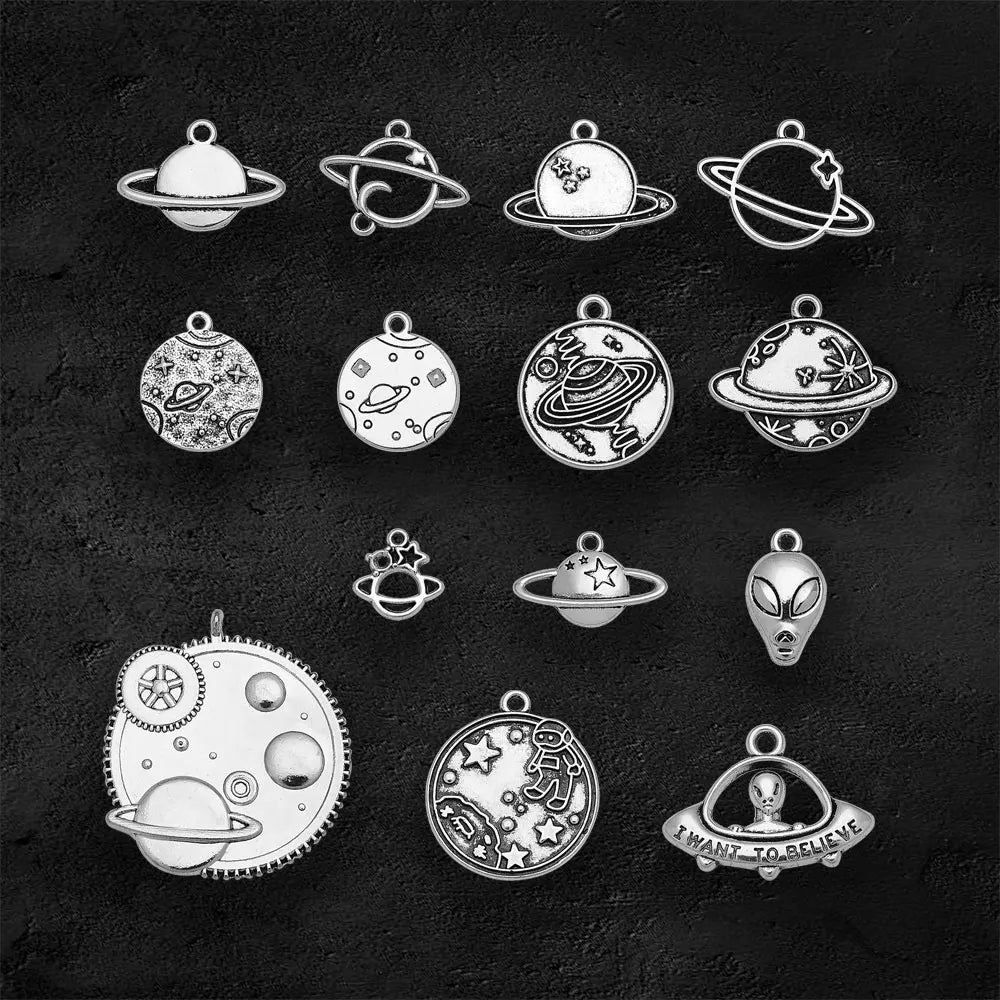Antique Silver Plated Universe Ufo Alien Outer Space Charms Stars Pendants For Diy Jewelry Making Findings Supplies Accessories
