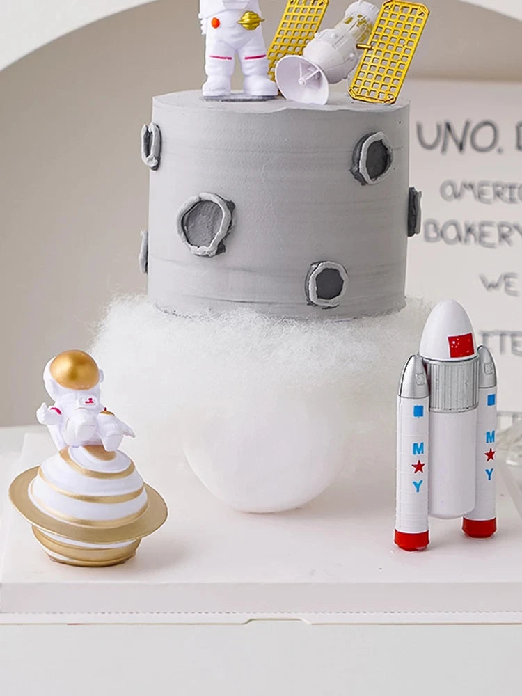 Outer Space Birthday Decoration Boy Astronaut Cake Topper Astronaut Cake Decoration Planet UFO Kids Party Baby Shower Tools