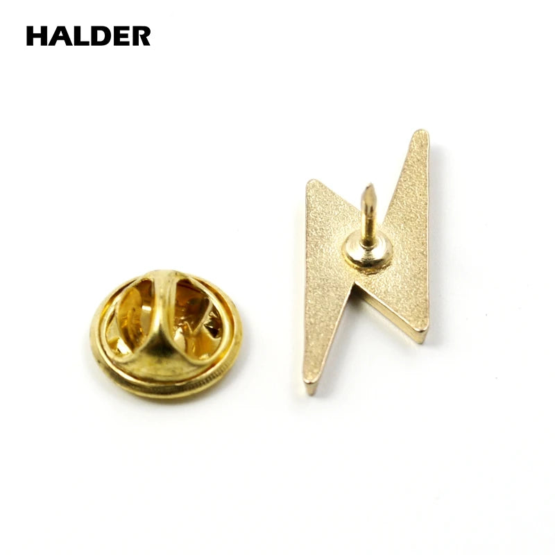 HALDER Lightning Flash Pin Cartoon Weather Brooch Flash dc Badge Lapel Pin Backpack Cloth Decoration Jewelry Accessory Gift