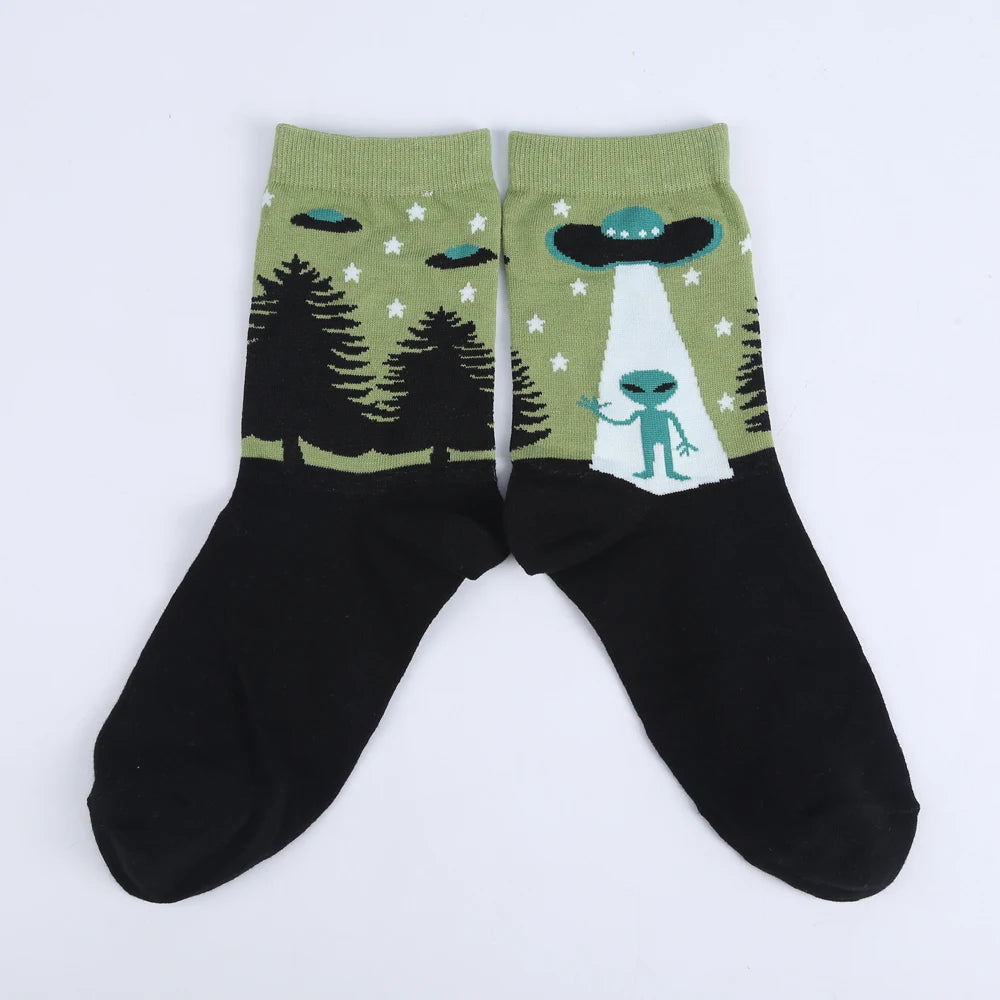 Modeager Brand Cartoon Cute Novelty UFO Alien Female Women Socks 75% Combed Cotton high quality Women Funny Socks