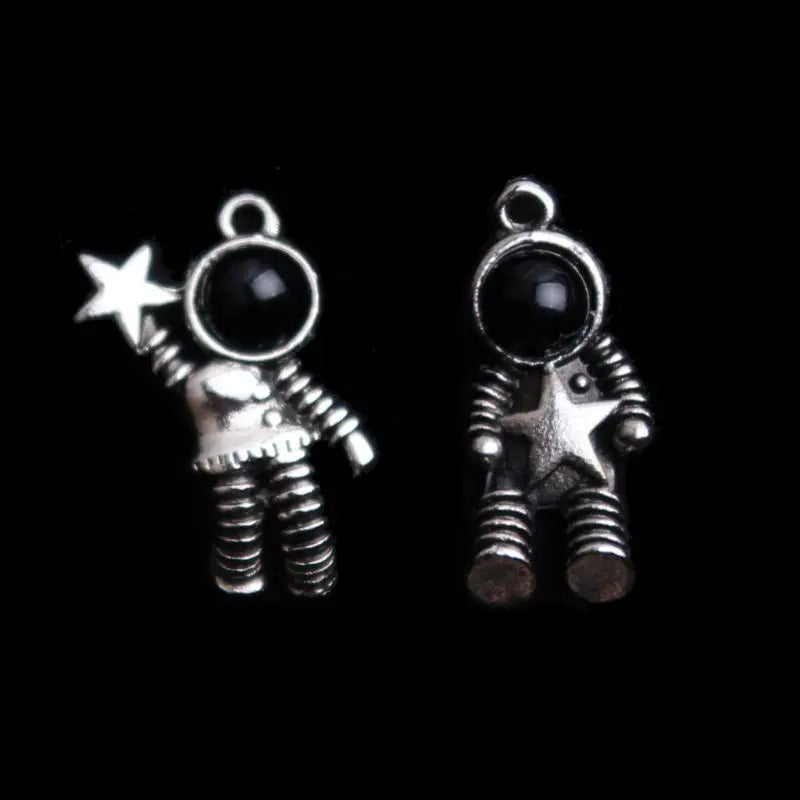 20pcs Universe Astronaut Antique Silvery Space Man Charms Pendants Jewelry DIY