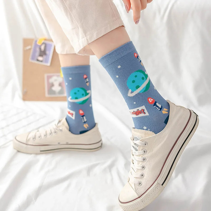 Autumn and Winter New Korean Space Cute Funny Socks Cotton Japanese Cartoon Astronaut Harajuku Socks Women Personality Planet