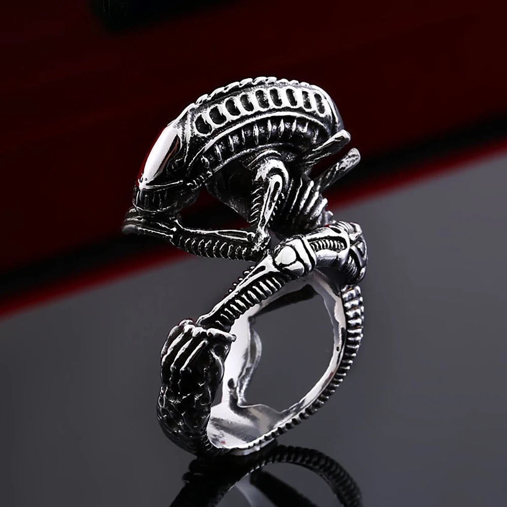 Unique Vintage 316L Stainless Steel Alien Predator Ring For Men Women Gothic Punk Skull Rings Cool Fashion Jewelry Dropshipping