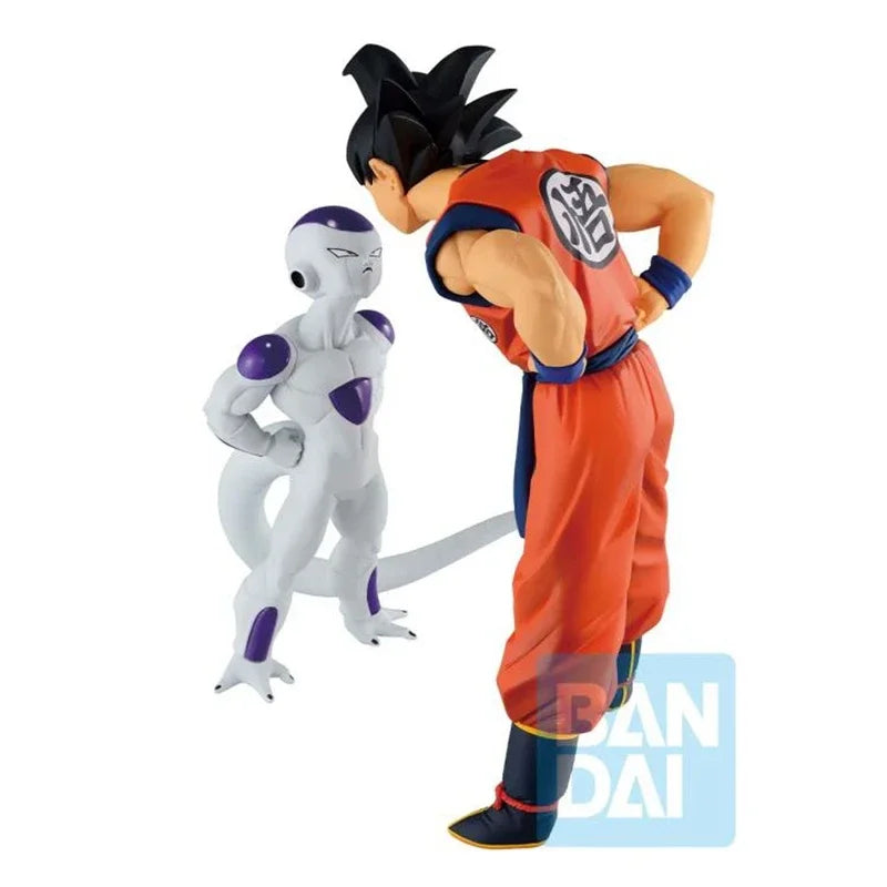 In Stock Original Dragon Ball Z Ichiban Kuji Prize A Goku & Frieza (Ball Battle on Planet Namek)Action Figures Collectible Model