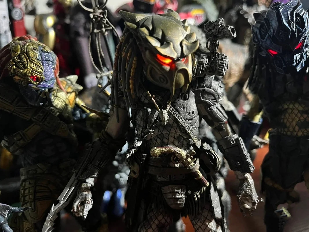 NECA Predator Fugitive Figure Aliens vs Predator Thermal Vision Fugitive Predator Action Figure Model Toys Joint Movable Doll