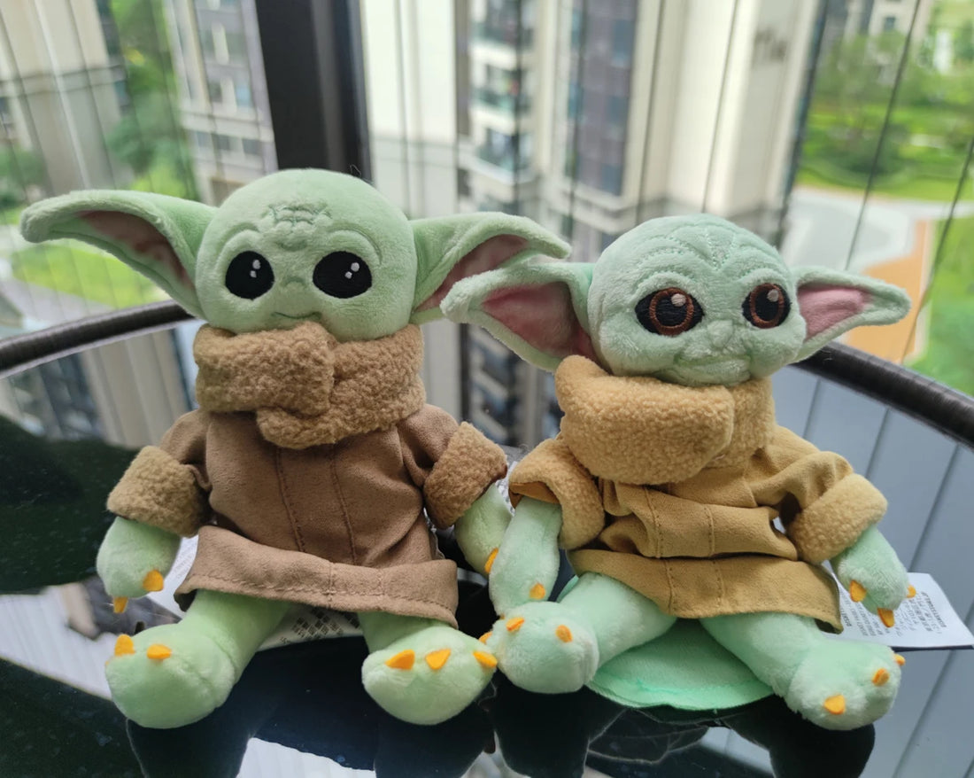 Disney Store Marvel Throg  Groot Baby Yoda Alligator Magnetic Shoulder Plush Toy